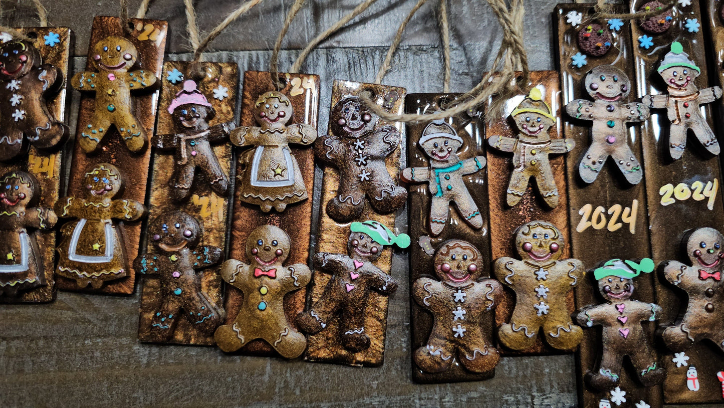 GINGERBREAD ORNAMENT