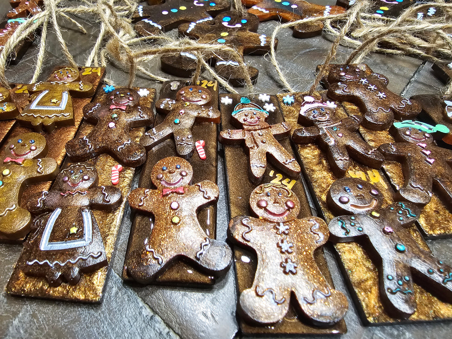 GINGERBREAD ORNAMENT